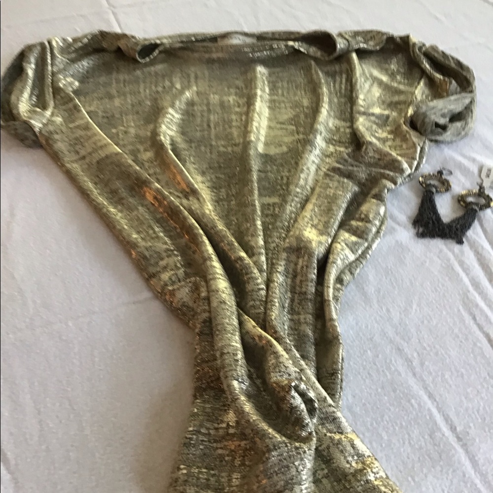 Dress top